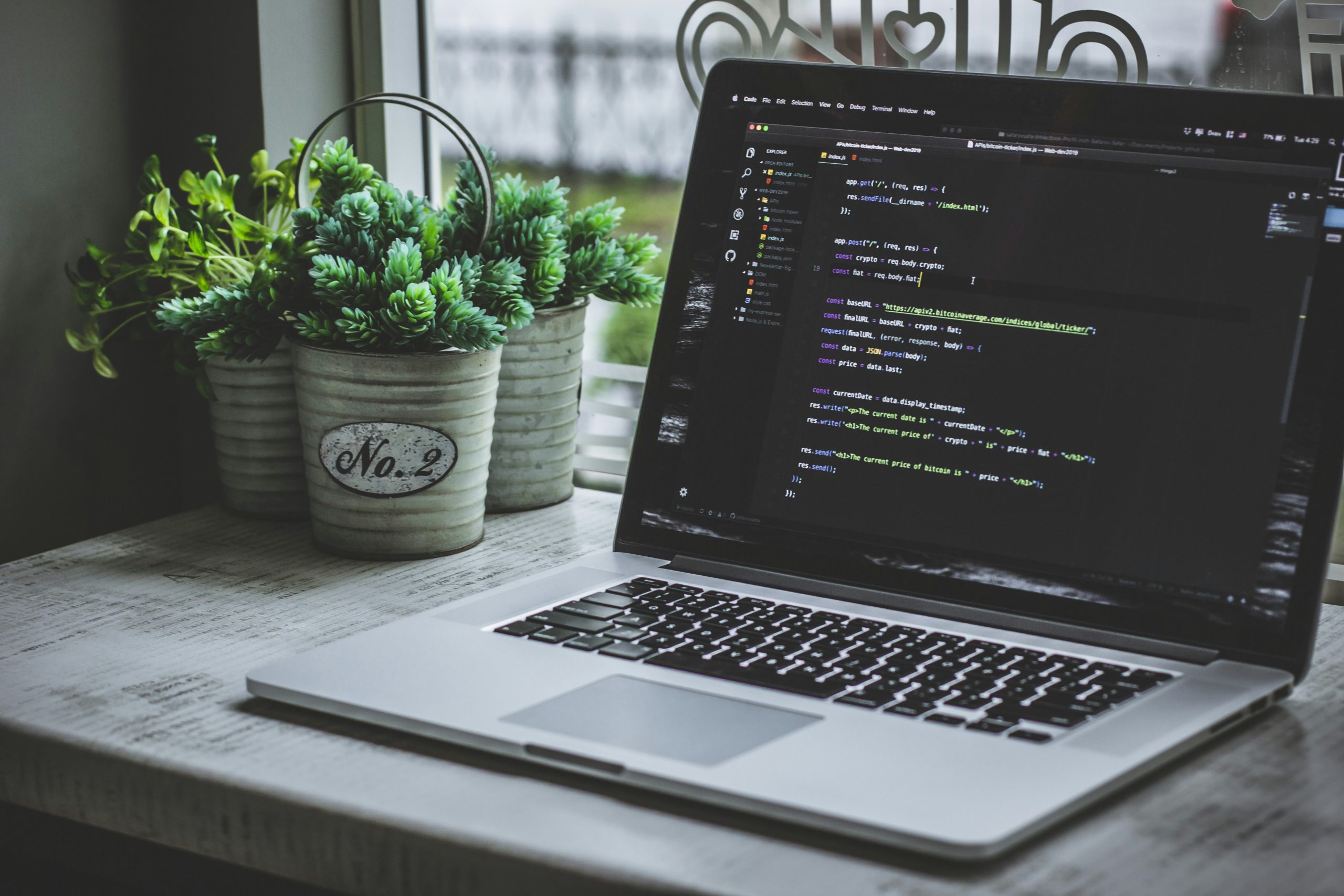 ACF Flexible Content vs Page Builders : Le choix de la Performance Technique
